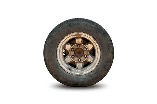 Is Tire Blooming Bad? What Causes Brown Tires and How to Clean Them - Stoner Car Care